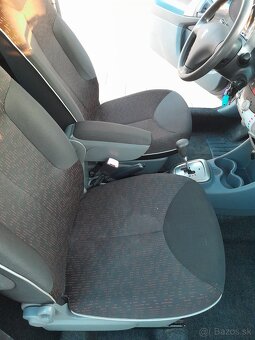 Peugeot 107 automat r.v 2010 benzín Klimatizácia - 7
