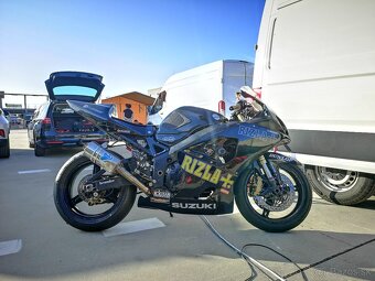 Predám okruhovku suzuki gsxr 600 k4 - 7