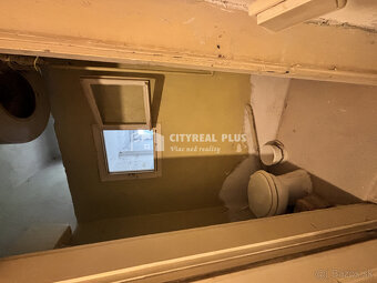 Ponúkame Vám na predaj čiastočne prerobený 1-izbový byt v me - 7