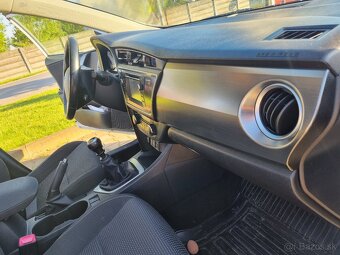 Toyota Auris Touring Sports 1.6 l Valvematic - 7