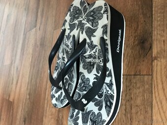DESIGUAL originál damske slapky 39/40 - 7