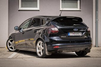 Ford Focus 1.6 182k EcoBoost SCTi Titanium - 7