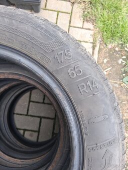 Predam 4 kusi zimné pneu dezén 5-6 mm 175/65 R14 kleber - 7