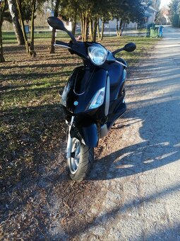 Piaggio FLY 125 - 7