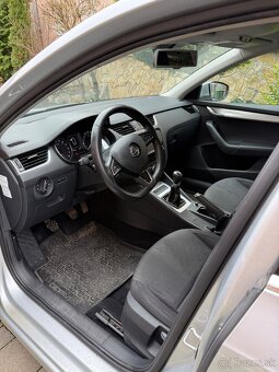 Škoda Octavia 3 Combi - 7