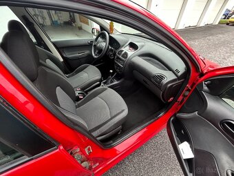 Peugeot 206 - 7