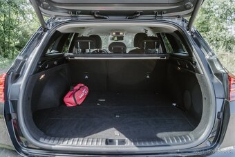 Kia Ceed SW 1.5 T-GDi Platinum - 7