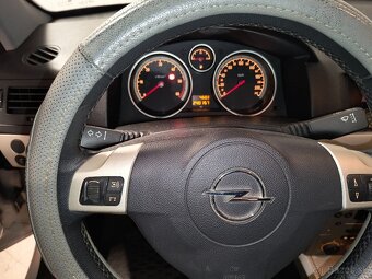 Opel Astra combi - 7