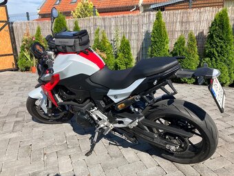 BMW F900R - 7