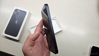 Apple iPhone 13 tmavý 128GB - 7