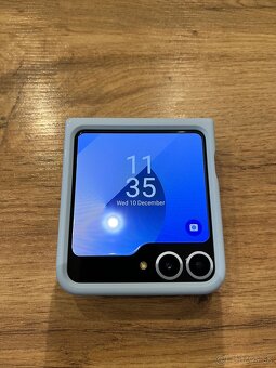 Samsung Galaxy Flip6 12GB/256GB modrý - 7
