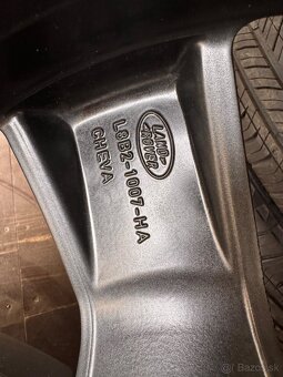ORIG.LAND ROVER DEFENDER R20 255/60/20. NOVE - 7