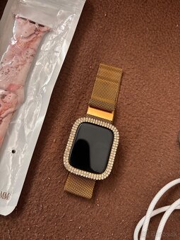 Hodinky Apple Watch series 9 - 7