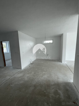 Reality KOMPLEX s.r.o. Vám ponúka 3-izbové byty NA PREDAJ v - 7