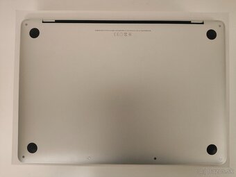 MacBook Pro 2017 | i5 • 8GB • 256GB SSD - 7