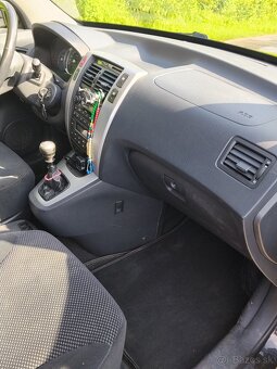 Hyundai Tucson 2.0CRD - 7