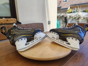 Korčule Bauer Supreme M5 PRO - 7