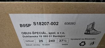 Vysoká bezpečnostná obuv 37,5 - 7