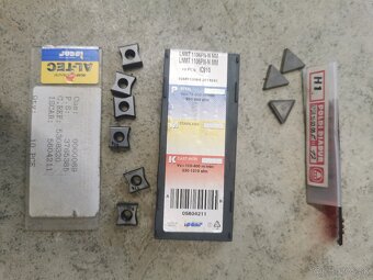Mix materiálu - 7