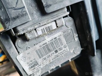Predné svetlá Seat Exeo Bixenon - 7