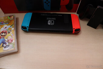 Nintendo Switch - 7
