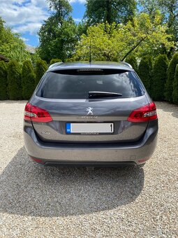 Peugeot 308 SW - 7