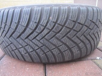 215/55R17 98V zimne pneu Hankook W462, DOT2622 - 7
