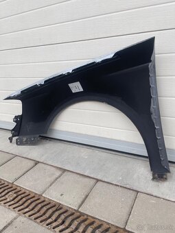 Predný blatník VW Passat B6 LB5M - 7