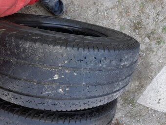 225/75R16C - 7