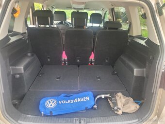 Volkswagen Touran 7miestny,1,5TSI benzín - 7
