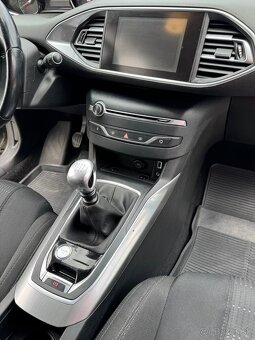 Peugeot 308sw 2.0HDI - 7