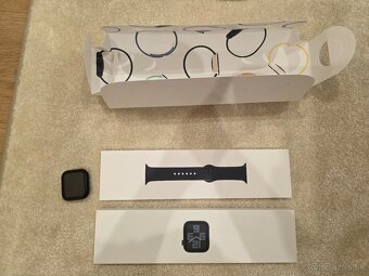 Apple Watch SE (2022) 44 mm – Tmavo atramentový hliník + špo - 7