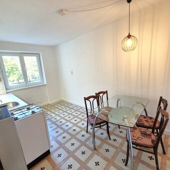 REZERVOVANÉ - TIMA Real ponúka na predaj 2-izbový byt - 7