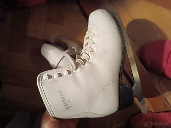 Detské lyže, lyžiarky, korcule na lad, prilba - 7