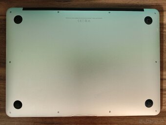 MacBook Air 2015 | i7 • 8GB • 128GB SSD - 7