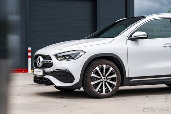 Mercedes-Benz GLA 250 4Matic AMG Line / SK - vozidlo - 7