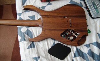 Predam El. Gitaru Superstrat-REZERVOVANE - 7