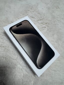 iPhone 15 pro 256 GB - 7