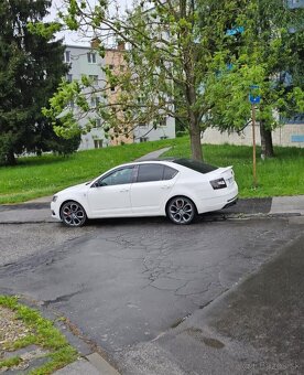 Škoda Octavia 3 liftback 2017 - 7