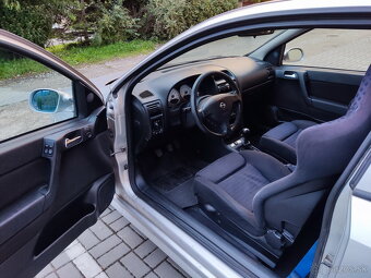 Opel  Astra G 2.0 16V OPC - 7