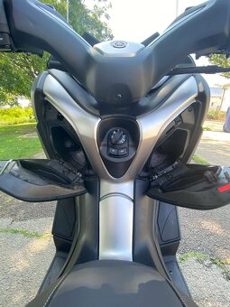 Yamaha X-MAX 300 - 7