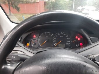Ford Focus MK1 1,6 Lpg - 7