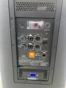 Reproduktor JBL SRX - 7