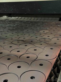 Kombinovaný laserový řezací stroj G-Weike LF-3015GAR 3kw - 7