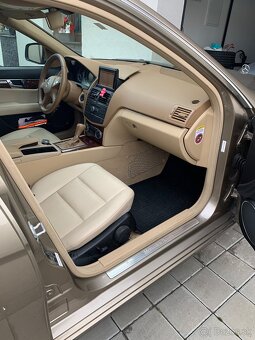 Mercedes C320 CDI - 7