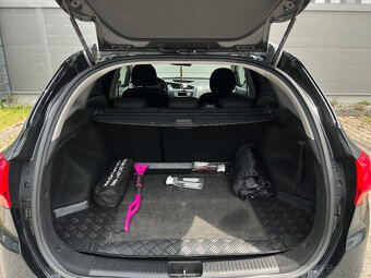 Kia Cee´d SW 1.6 GDI EX/Gold - 7
