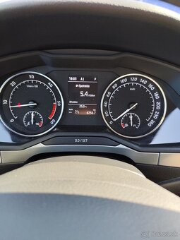Škoda Superb 2,0 TDI - 7