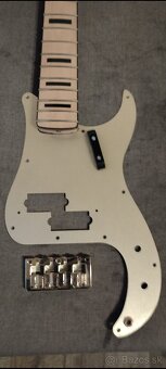 Javorový krk na precision Bass gitaru nový nepoužitý - 7