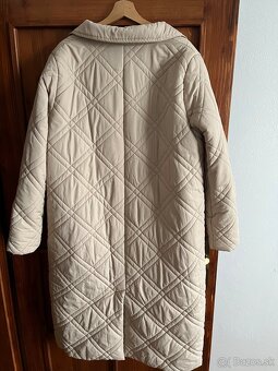 F&F oversize dlhá bunda smotanová č. 46 - 7