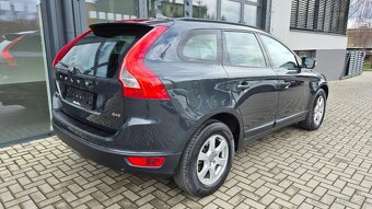 Volvo XC60 2.4D Kinetic Geartronic - ťažné - 7